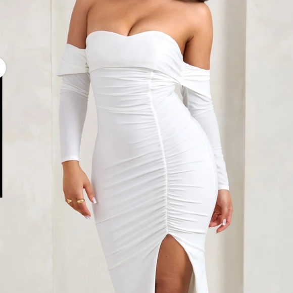 WHITE DRAPED LONG SLEEVE MAXI DRESS - Picture 1 of 1